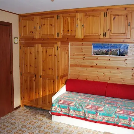 In Val D'ayas Daire Challand-Saint-Anselme